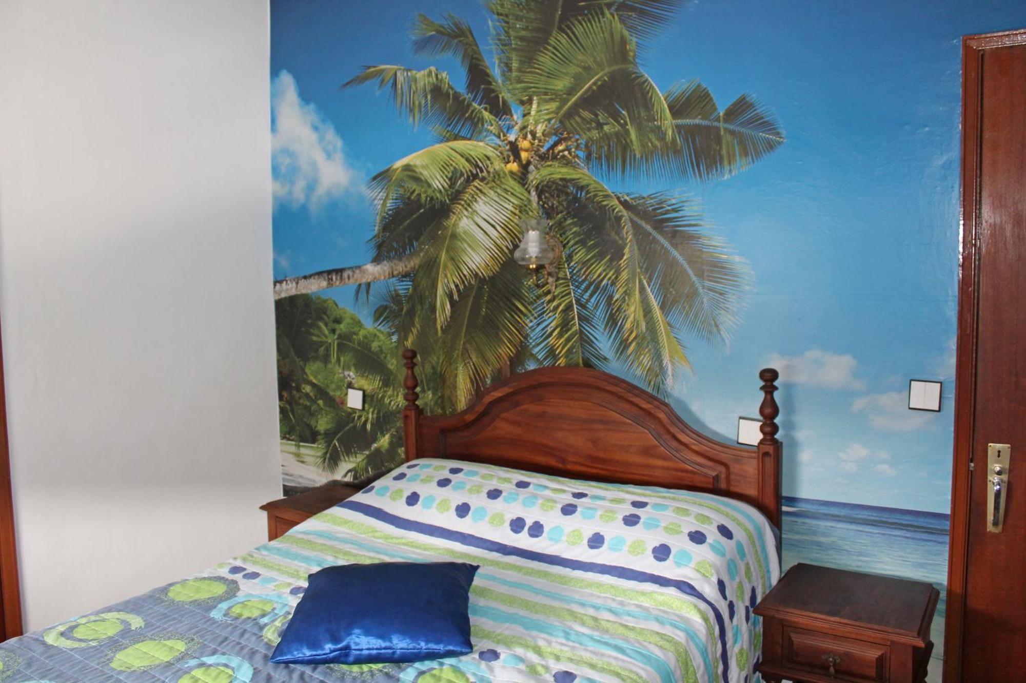 Pensao Franca Guest house 2*